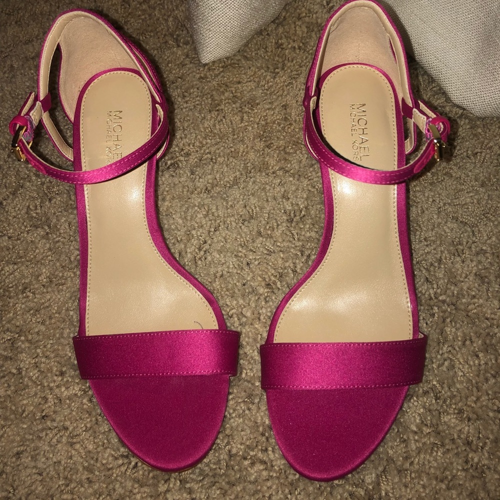 Michael Kors Simone Sandals